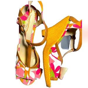 Poetic License London  T-strap Peep Toe Wedge shoes Size 8.5